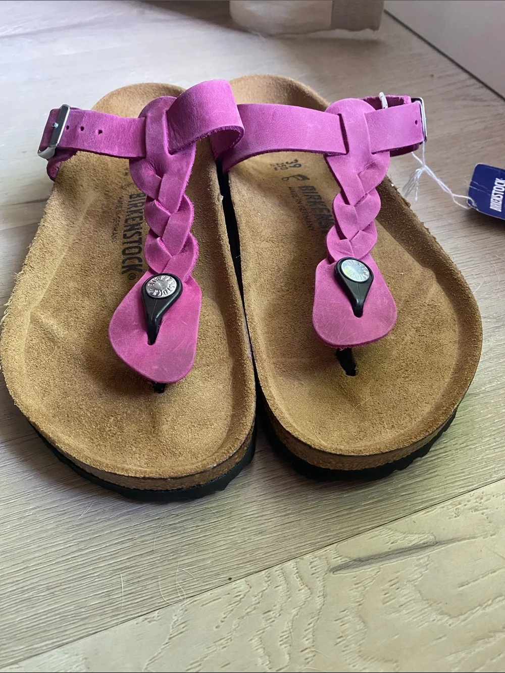 NWT! Birkenstock Gizeh Braided Oiled Leather Sandals Festival Fuchsia - 8.5 (39)